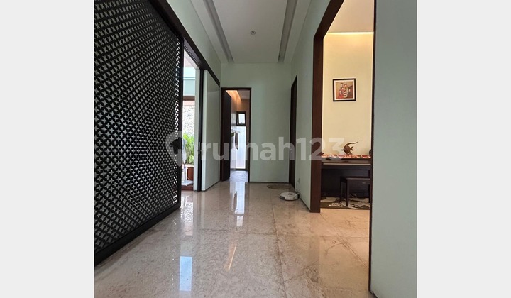 Dijual Rumah Mewah 2 Lt Hook Furnished Siap Huni Di Sutera Narada 2