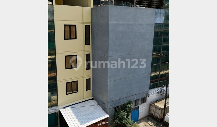 For Sale: 4x20 Boarding House Facing Tambora Street, West Jakarta For Sale: 4x20 Boarding House Facing Tambora Street, West Jakarta