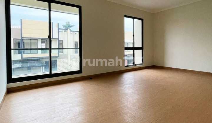 Dijual Murah Banget Rumah Mewah 9x13,5 Cluster Carson Summarecon Gading Serpong 2