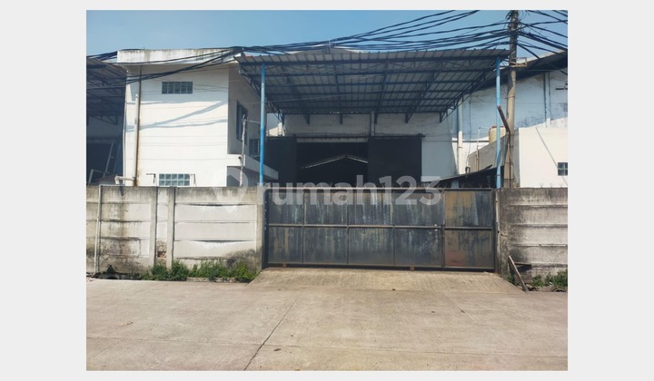 For Sale Ready-to-Use Warehouse in Kamal Indah Warehousing Area