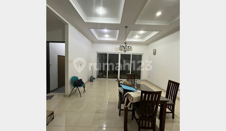 For Sale Tidy & Well-Maintained 8X20 Semi-Furnished House in Alam Sutera