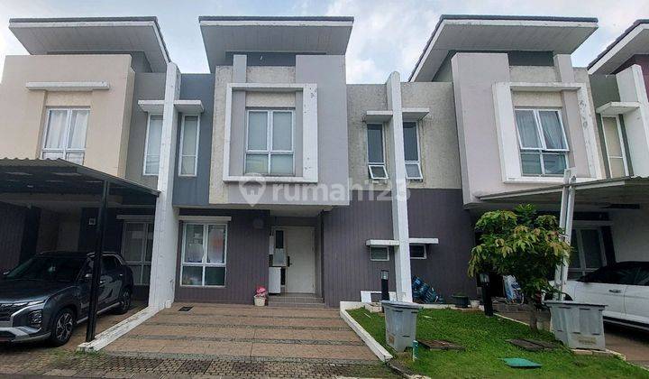 tampak depan dijual rumah 2 lantai 7x12