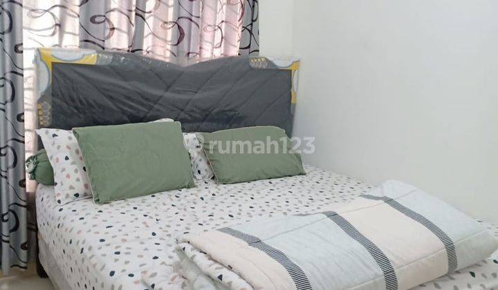 Rumah 2 Lantai SHM Hadap Barat Semi Furnished di Daerah Poris  2