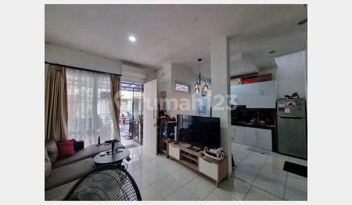 Dijual Rumah 2 Lt 6X8 Semi Furnished Cluster Virginia Serpong 1
