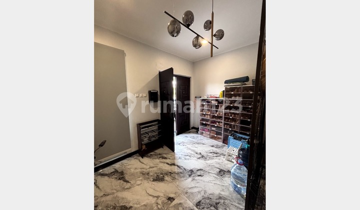 Dijual Rumah 2 Lt 7X20 Semi Furnished Cluster Amalfi Serpong 1