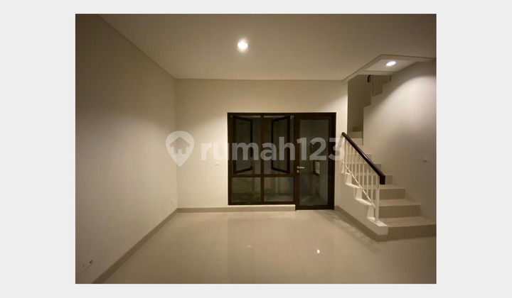 Dijual Rumah 2 Lt 6X10 Siap Huni Cluster Mozia Amarine Bsd 2