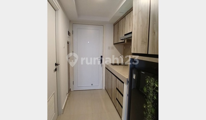 Disewakan Apartemen Semi Furnished Kingland Avenue Serpong 2