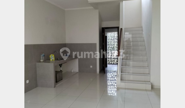Dijual Rumah 2 Lt 7x20 Siap Huni Cluster Victoria Alam Sutera 2
