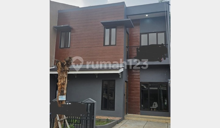 For Sale 2-Story House Semi-Furnished Ready to Occupy Nusaloka Cluster BSD