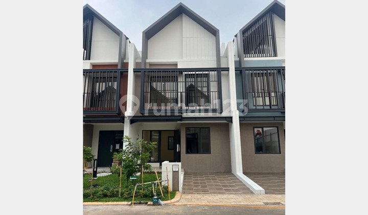 Dijual Rumah 2 Lt 6x12 Siap Huni Cluster Leonora Gading Serpong 1
