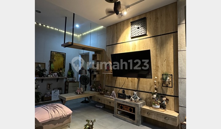 Dijual Rumah 9X18 Semi Furnished di Sektor 7A Gading Serpong