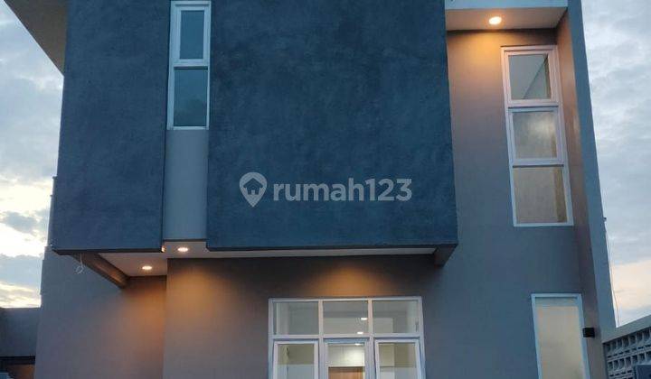 Rumah Cantik Full Furnish Di Arcamanik Bandung 2