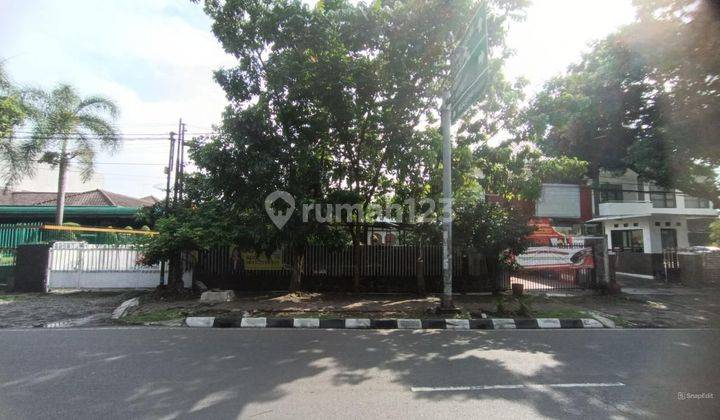 Strategis Untuk Commercial Property Di Jl. Supratman Bandung 2