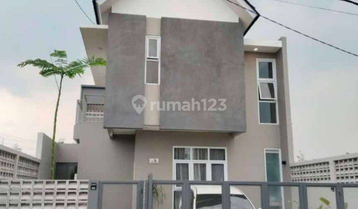 Rumah Cantik Full Furnish Di Arcamanik Bandung 1