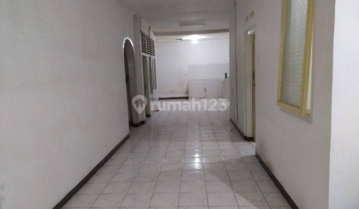 Dijual Cepat Rumah Di Jalan Dewi Sartika 
 2