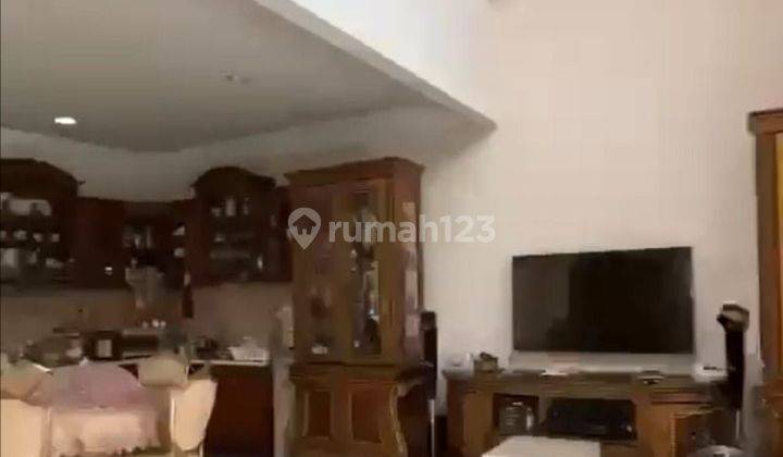 Rumah Mewah Lokasi Strategis Dekat Pintu Tol Kota Wisata 2