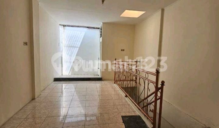 Rumah Bagus Siap Huni..Lokasi Strategis Rumah Bagus Siap Huni..Lokasi Strategis