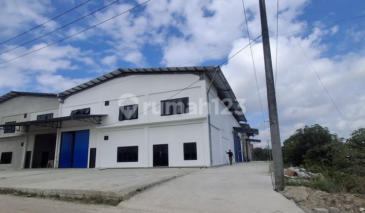 Warehouse Puau Balang Kilometer 13