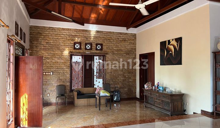 Rumah Besar Tegah Kota Klandasan 2
