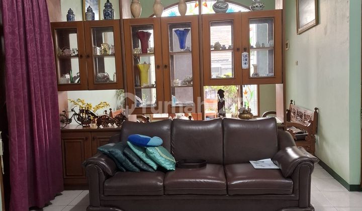 Rumah Besar Tapi Murah Nyaman Dan Besar Di Kawasan Gading Serpong Di Perumahan Kelapa Dua, Tangerang 2 Lantai