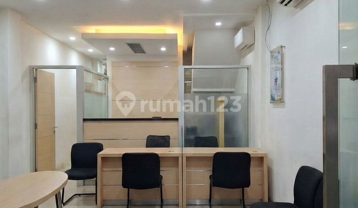 Ruko Strategis 3 Lantai di Kyai Maja Kebayoran Baru Jaksel Ruko Strategis 3 Lantai di Kyai Maja Kebayoran Baru Jaksel