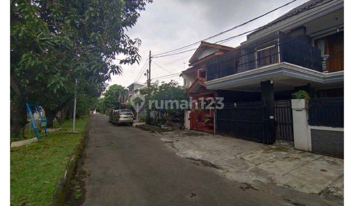 Rumah dibawah harga pasar. Lokasi strategis. 2