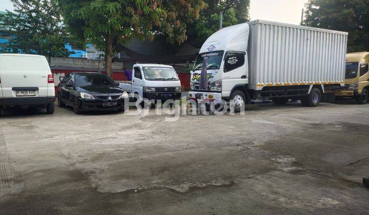 GUDANG STRATEGIS DI TAPOS