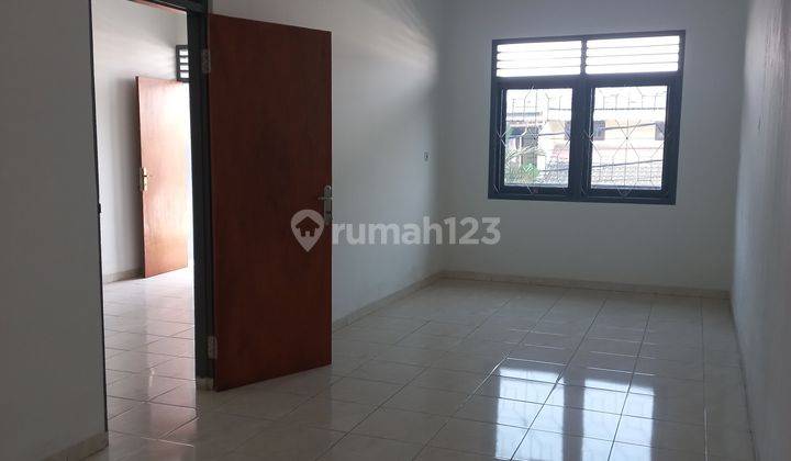 Rumah 2 Lantai di Cimone Mas Permai, Tangerang 2