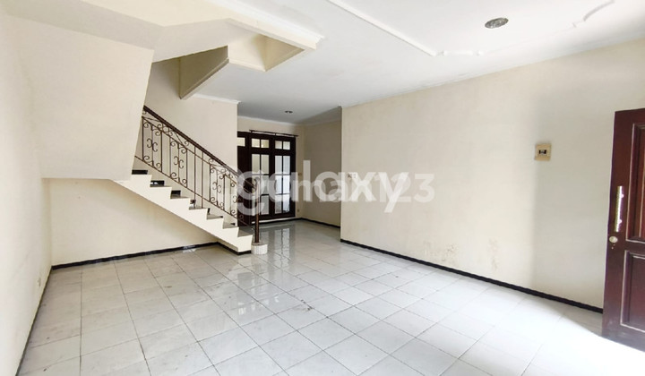 FOR SALE TWO-STORY HOUSE DHARMAHUSADA MAS 2