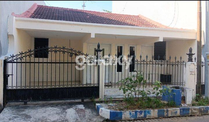 Rumah padat penduduk daerah Sutorejo Utara  surabaya timur 1