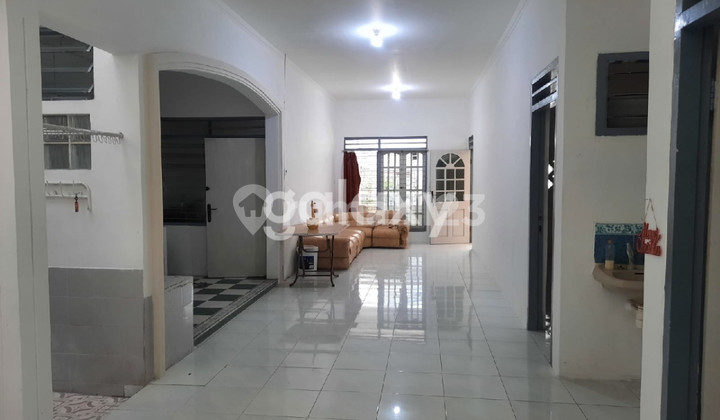 FOR SALE NEWLY RENOVATED SPECIAL HOUSE IN SUTOREJO EAST NEAR PAKUWON CITY 2