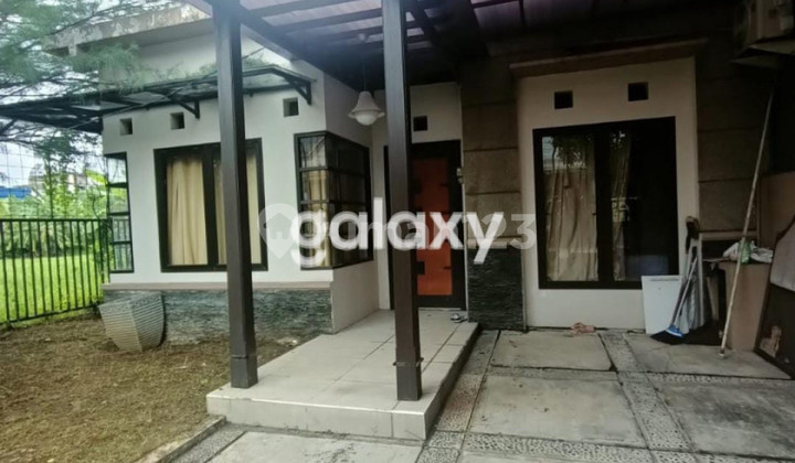 SEWA RUMAH HOOK FULL FURNISHED KUTISARI 1