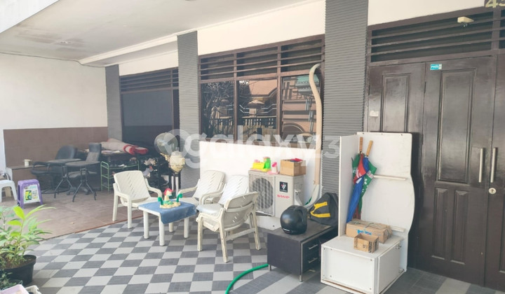 LEBAK ARUM House in the Kenjeran area, Karang Asem, East Surabaya. 2