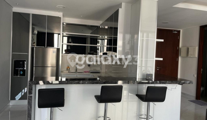 Rosebay Apartments, 2 units combined into 1, Tower G, 9th floor, Graha Family, fully renovated, furnished, luxury metrics, West Surabaya. 2