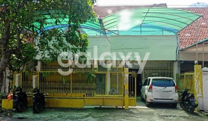 Rumah Tengah Kota Cocok untuk Usaha (Kantor/Cafe) 1