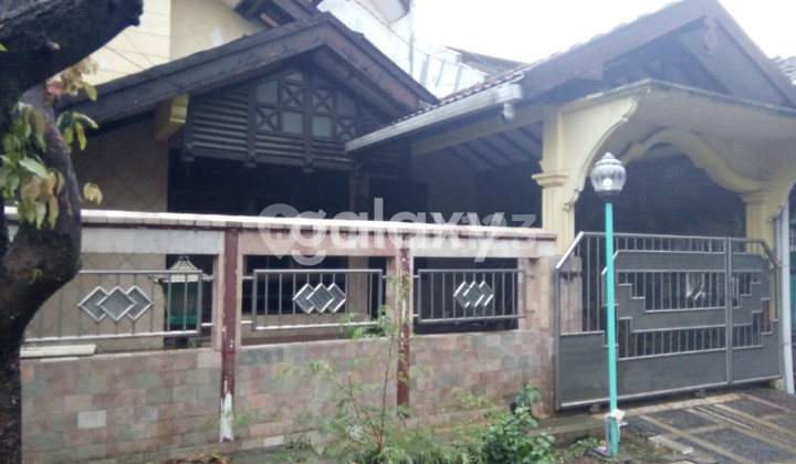 Dijual Rumah Luas di Jatisari Permai, Pepelegi Sidoarjo | SHM, 5 KT Strategi