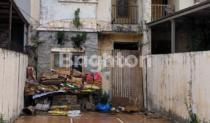 RUMAH TUA HITUNG TANAH KAVLING DKI MERUYA JAKARTA BARAT 1