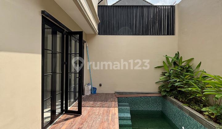 For Sale Brand New Luxury House (On Progress) Europan Classic Design Bintaro Veteran Jakarta Selatan 2