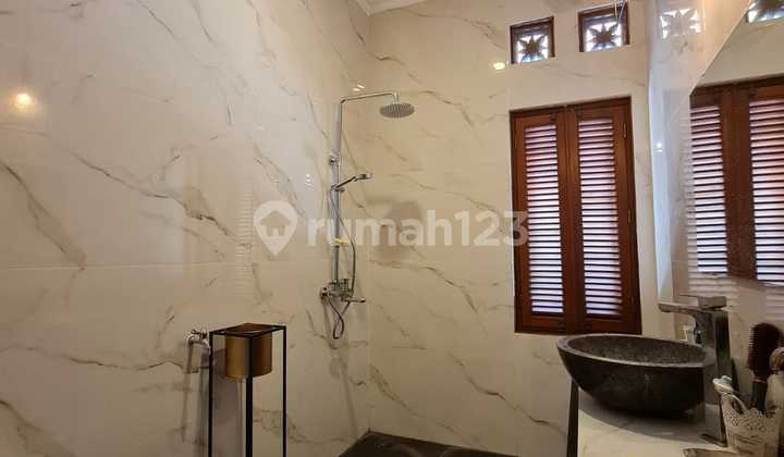For Sale Rumah Mewah Etnik Bali Dalam Komplek Elit Cirendeu Tangerang Selatan Lingkungan Tenang 2