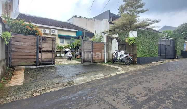 Dijual Rumah Vibes Villa Cocok untuk Hunian & Usaha Area Cirendeu Tangsel Dijual Rumah Vibes Villa Cocok untuk Hunian & Usaha Area Cirendeu Tangsel