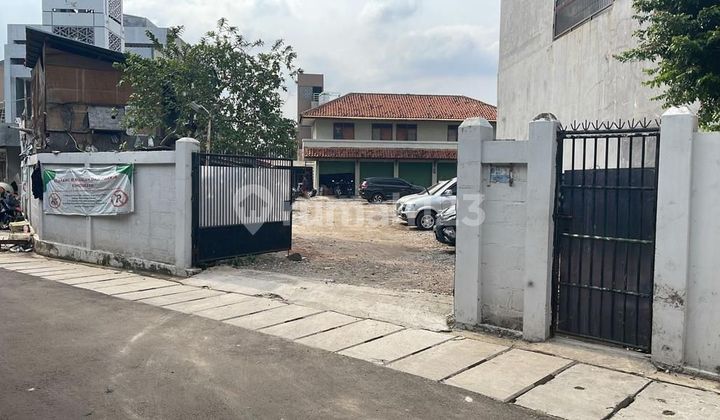 Dijual Tanah Ada Bangunan. Harga di Bawah Pasar, Lokasi di Radio Dalam