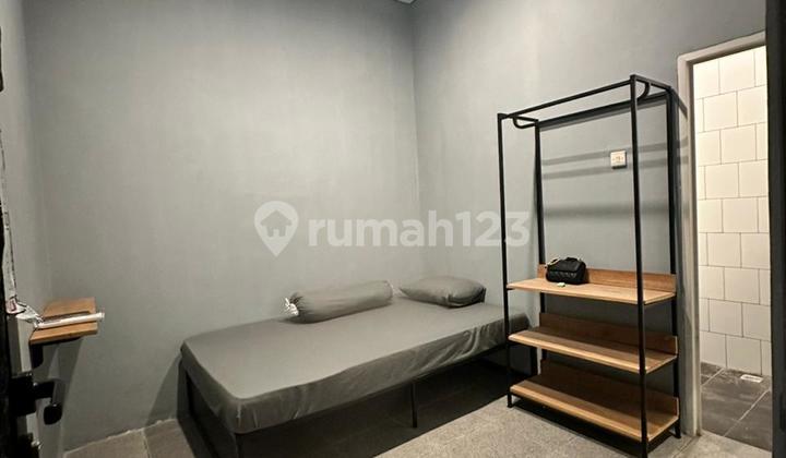 Jual Cepat !! Rumah Kost 9 Kamar Arwa Senayan Jakarta Selatan Akses Trans Jakarta, Stasiun Palmerah