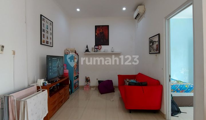 For Sale 2.5-Story House in Bintaro Area Townhouse