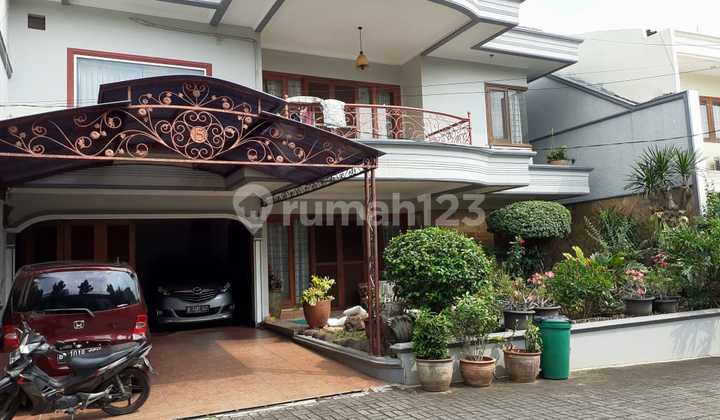 For Sale Rumah Mewah 2 Lantai Siap Huni Dalam Komplek Elite Kebayoran Baru