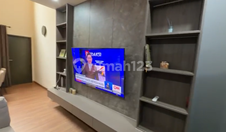 For Rent 2+1 Bedroom House Fully Furnished. Move-in Ready. Renovated. Just Bring Your Suitcase, Clean and Tidy, Strategic Location at Raffles Hills Cibubur. Nice House near Trans Studio Mall Cibubur, Jl. Alternatif Cibubur No.230a, Harjamukti, Cimanggis, City. 2