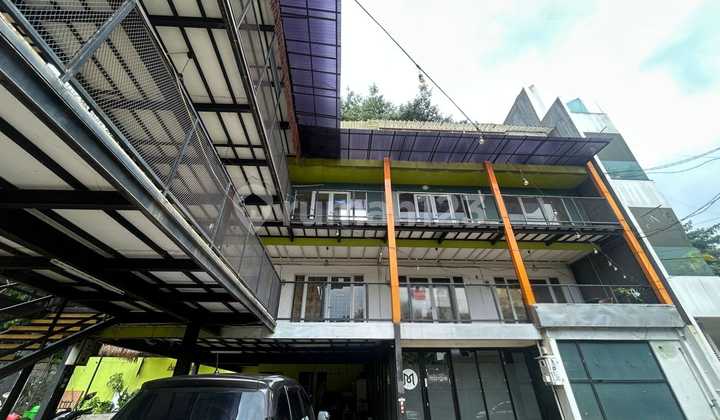 Monthly Rental Available, Total of 10 Shophouse Units. You Can Choose Your Shophouse. Suitable for Shops/Businesses/Expedition Services/Offices/Padel Rental, Etc... Free Parking, Strategic Location near Trans Studio Cibubur, For Rent & Sale!!! Shophouse at Trans Studio Mall Cibubur, Jl. Alternatif Cibubur. 1