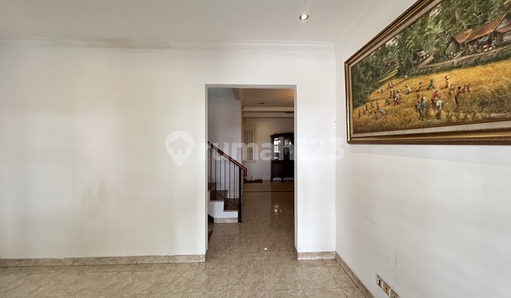 Dijual 2nd Boulevard Raffles Hills, Lt.98/Lb.120, 3kt, Siap Huni, Sudah Renovasi, Bebas Banjir, Lokasi Strategis, Di Raffles Hills Cibubur, Shm, Dekat Akses Pintu Tol Dan Pusat Perbelanjaan, Dekat Sekolah, Nego Sampai Jadi! Rumah Bagus SHM 2