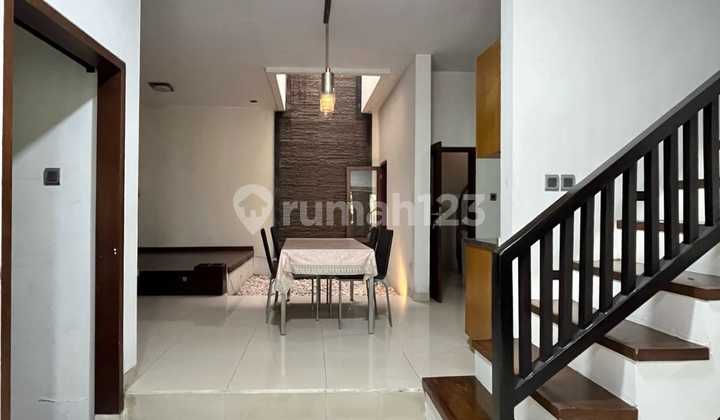 Dijual Rumah Lt.128/Lb.220 3+1Kt, Siap Huni , di Raffles Hills Cibubur, Bebas Banjir, Dekat LRT, Dekat Tol , Nego Smpai Jadi ! Rumah Bagus SHM di Trans Studio Mall Cibubur, Jl. Alternatif Cibubur No.230a, Harjamukti, Cimanggis, Kota Depok, Jawa Barat, Ind