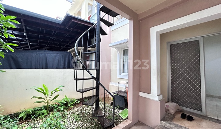 Disewakan Cepat Rumah 3kt, Di Raffles Hills Cibubur, Unfurnished, Ada Ac, Kitchen Set, Sudah Renovasi, Terenovasi, Siap Huni, Lokasi Strategis, Cluster Tengah, Bebas Banjir, Shm.  2