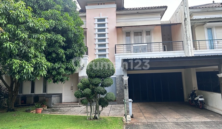 For Rent 2 Years Luxury House 4BR Swimming Pool, Clean, Tidy, Move-in Ready, Exclusive Cluster, Strategic Location, In Raffles Hills, Cibubur. 2